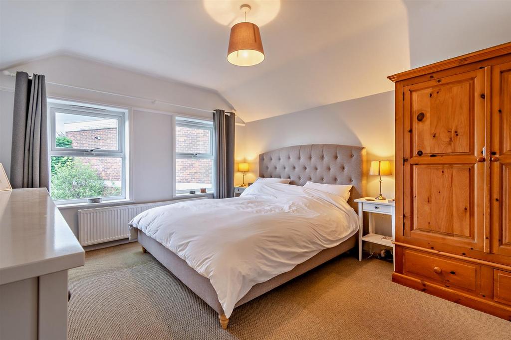 8587346-interior01-800.jpg