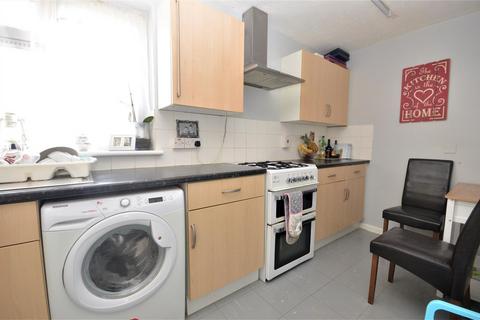 2 bedroom apartment for sale - Denham Close