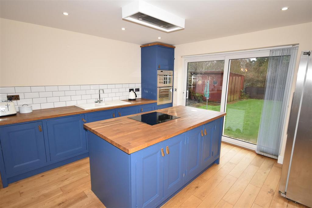 Open plan kitchen