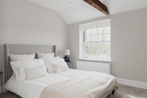 2 bedroom apartment for sale, Horsham Road, Beare Green