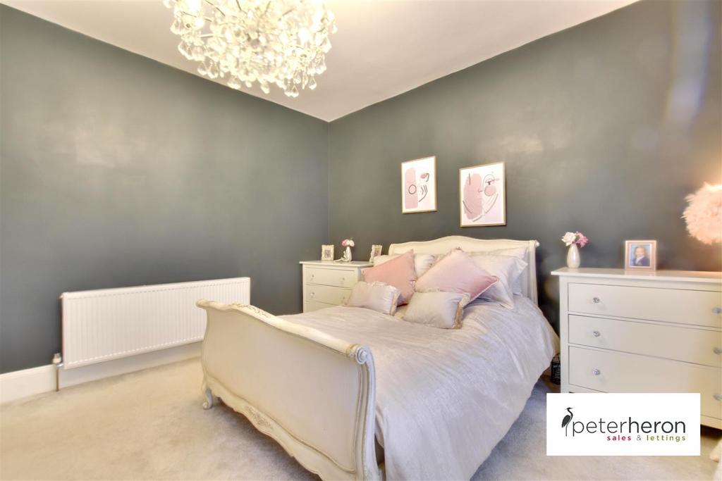 Bedroom 1 (front)