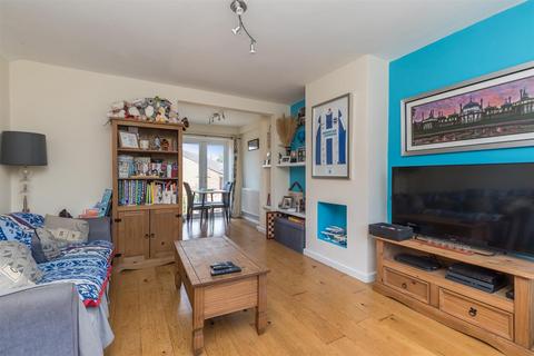 13 Warmdene Close, Brighton, BN1 8LB