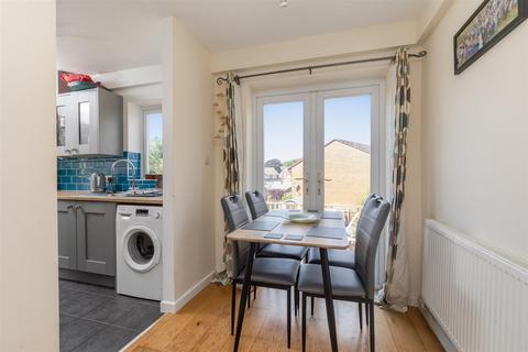 13 Warmdene Close, Brighton, BN1 8LB