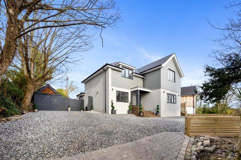 5 bedroom detached house for sale - Hillbrow Road, Withdean, Brighton