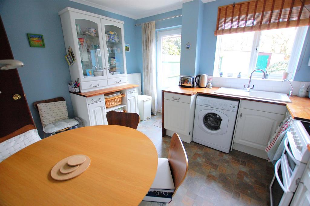 Refitted kitchen/diner