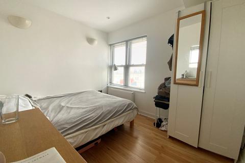 2 bedroom flat for sale, Farman Street, Hove, BN3