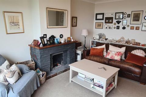 6 Ocean View, Polruan, Fowey, PL23 1QJ