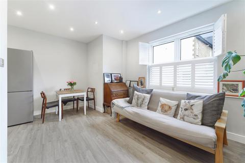 1 bedroom flat for sale, Haydons Road, Wimbledon SW19