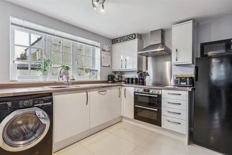 2 bedroom apartment for sale, 10 High Street, Gayton, Northampton