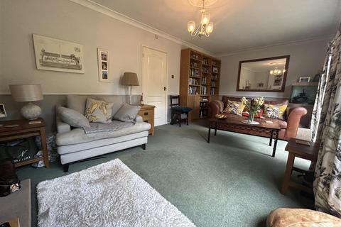3 bedroom terraced house for sale, Park Road, Hagley, Stourbridge