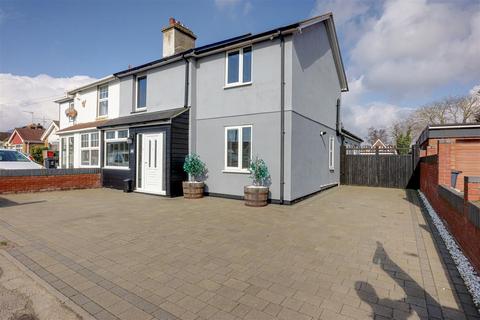 5 bedroom semi-detached house for sale, St. Johns Road, Clacton-On-Sea CO16
