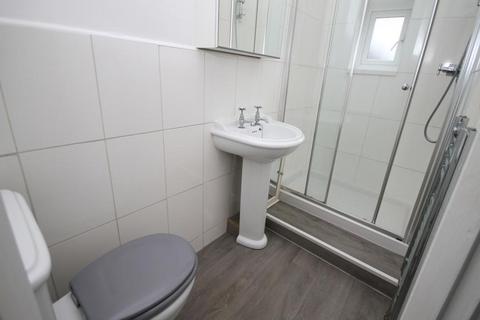 10 Spring Street, Idle, Bradford, BD10 8ST