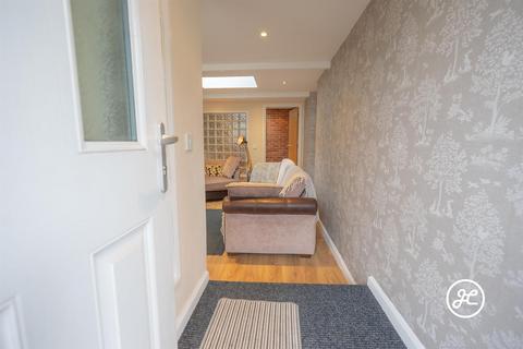 2 bedroom flat for sale, Wembdon Road, Bridgwater