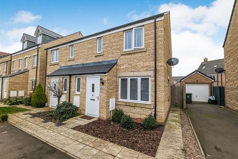 3 bedroom semi-detached house for sale - Airfield Way, Corby NN17