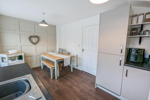 6 Airfield Way, Weldon, Corby, NN17 3LX
