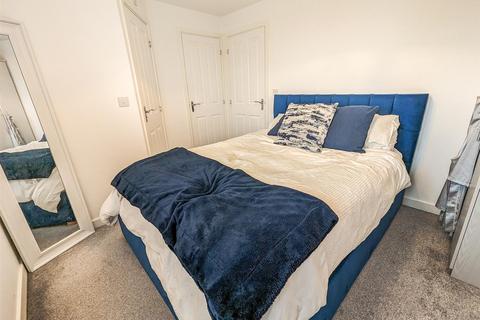 6 Airfield Way, Weldon, Corby, NN17 3LX