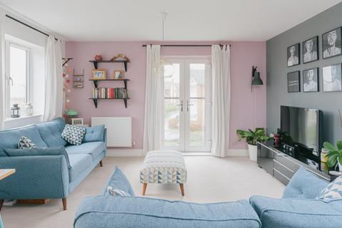 74 Fullbrook Avenue, Spencers Wood, Reading, RG7 1FF