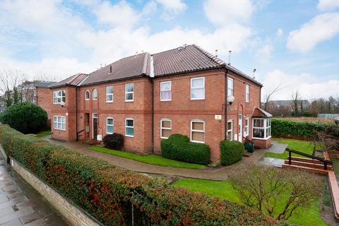 2 bedroom flat for sale, St Maurices House, Heworth Green, York