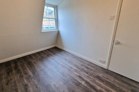 2 bedroom apartment to rent - Market Place, Margate