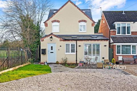 4 bedroom detached house for sale, Castle Street, Kinver, Stourbridge