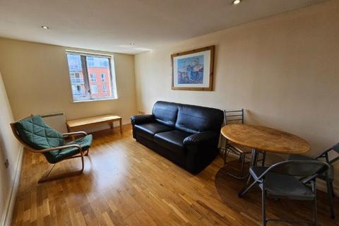 2 bedroom flat to rent, Derby Road, Nottingham NG1