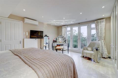 55 Northumberland Road, New Barnet, Barnet, EN5 1EB