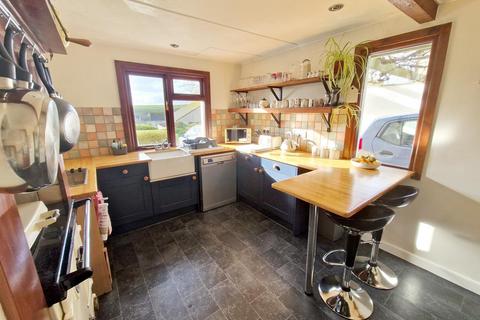 4 bedroom detached house for sale, Pendeen Road, Porthleven TR13