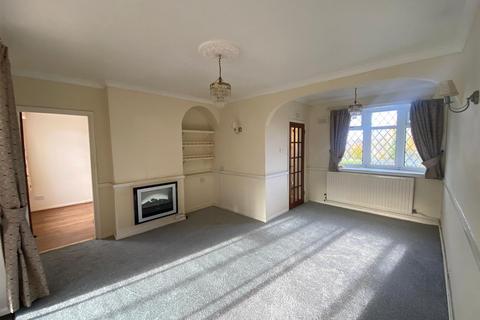 3 bedroom semi-detached house for sale - Greenacre Drive, Goodwood, Leicester, LE5