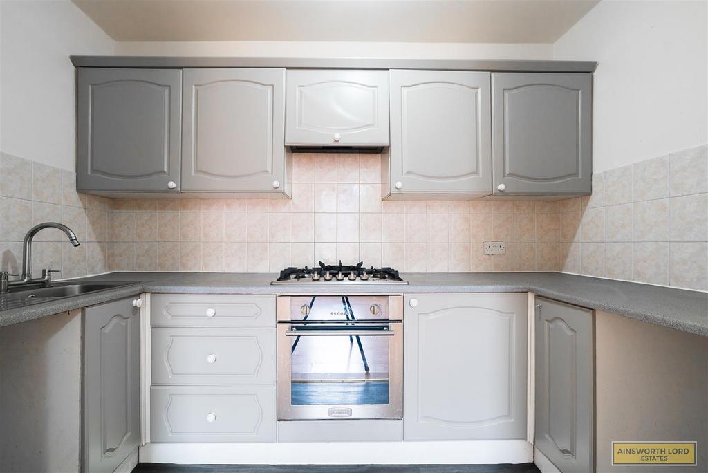 Kitchen F2