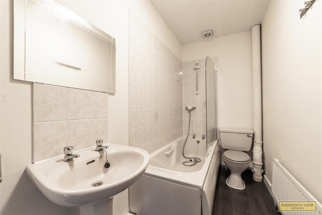 Bathroom F2