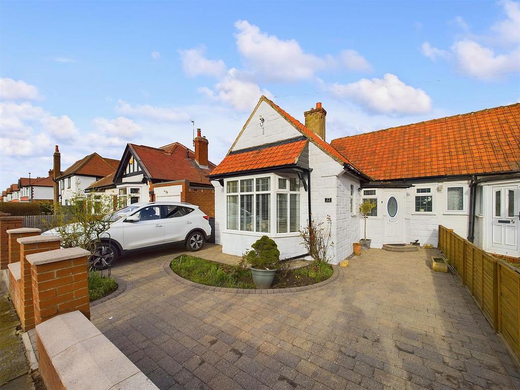 Oakland Road, Monkseaton 2 bed semidetached bungalow for sale £375,000