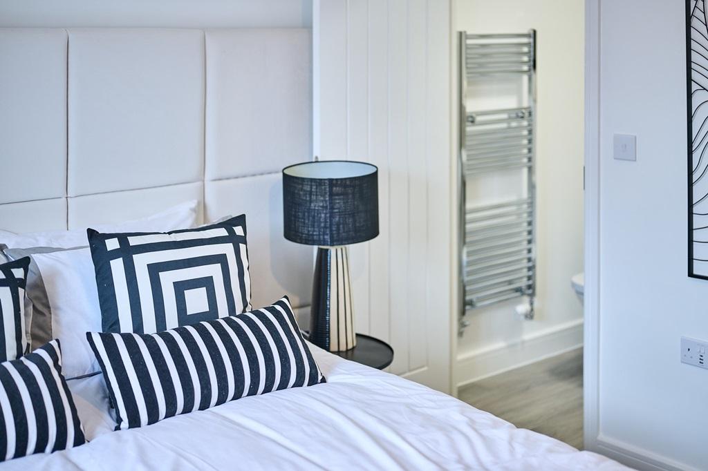 All our homes feature an en suite to the main...