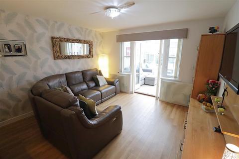 3 bedroom detached house for sale, Dyers Mead, Braintree