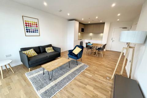 1 bedroom flat to rent - Waterline Way, London SE8