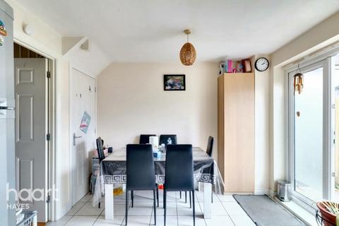 3 bedroom terraced house for sale, Nine Acres Close, Hayes