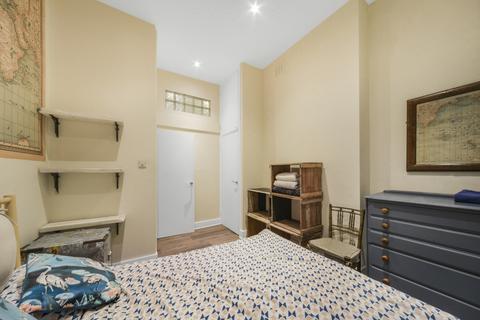 Flat A, 22 All Saints Road, London, W11 1HG