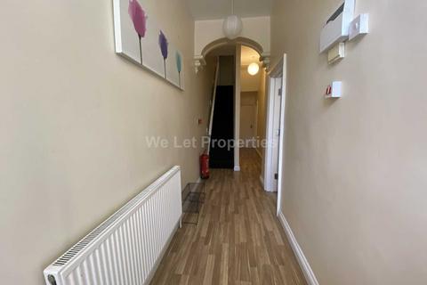 6 bedroom house to rent, Fitzwarren Street, Salford M6