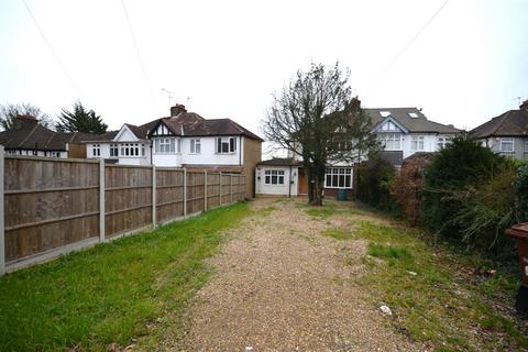 4 bedroom semi-detached house for sale, Elms Road, Harrow Weald, Middlesex, HA3 6BT