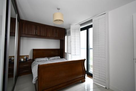 2 bedroom apartment to rent - Chadwick Court,  Jonzen Walk, London, E14