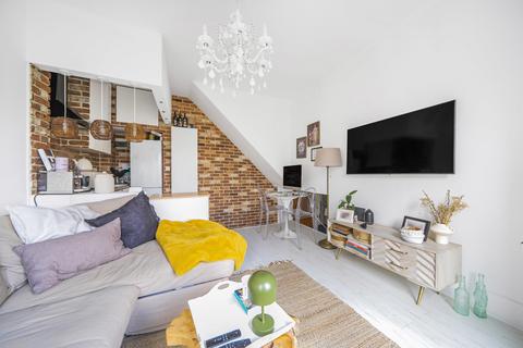 1 bedroom apartment for sale, Talbot Road, Highgate, N6