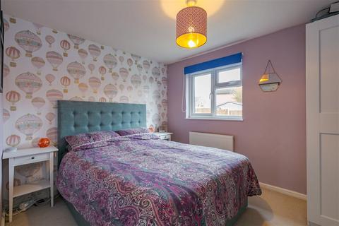 2 bedroom terraced house for sale, Ashbury Crescent, Merrow Park, GU4