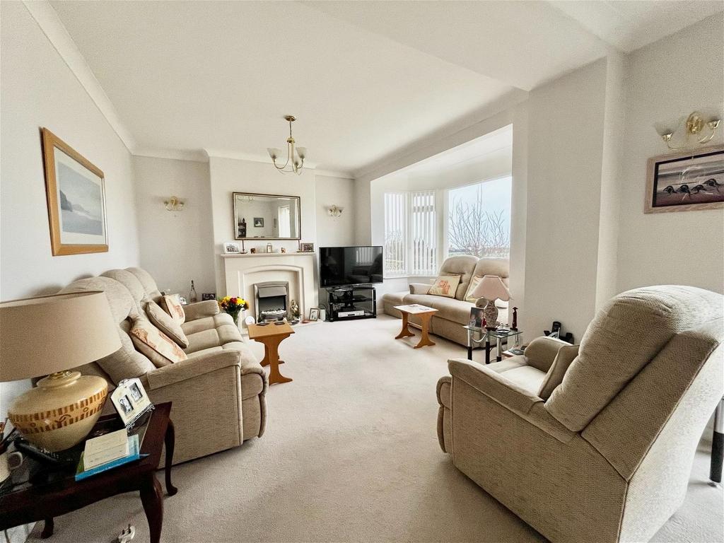 Lammas Lane, Paignton TQ3 4 bed detached house for sale £525,000