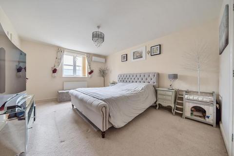 5 bedroom detached house for sale, Northfield Farm Lane,  Witney,  OX28