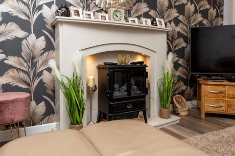 16 Blackburne Close, Longbarn, Warrington, WA2 0PH