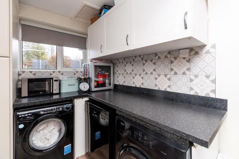 16 Blackburne Close, Longbarn, Warrington, WA2 0PH