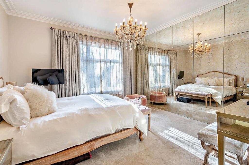 Principal Bedroom