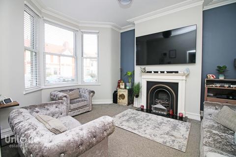 5 bedroom terraced house for sale, Carr Road,  Fleetwood, FY7