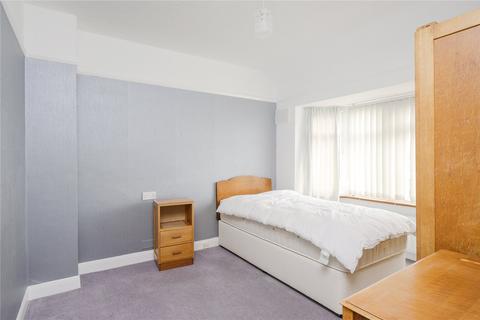 123 Cardinal Avenue, Kingston Upon Thames, KT2 5RZ