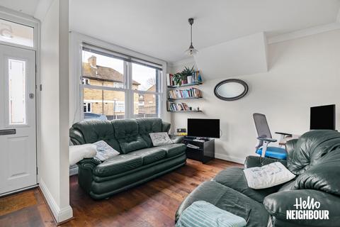 2 bedroom apartment to rent, Tree Road, London, E16