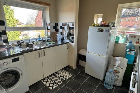 8 James Close, Trench, Telford, TF2 7HH